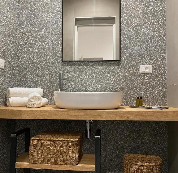 سوییت خانوادگی, Beddhra Mia