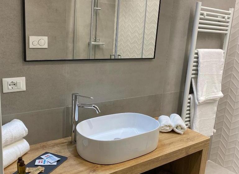 اتاق لوکس سه تخته, Beddhra Mia