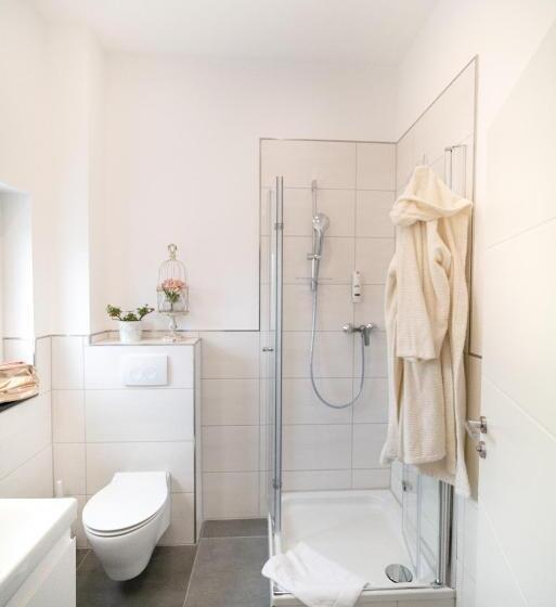 듀플렉스 스위트, Landaroma