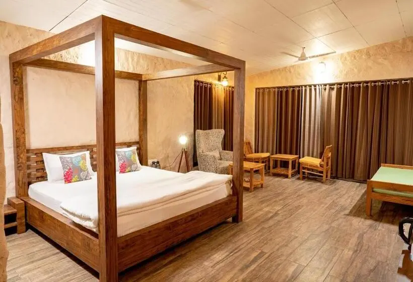 デラックスルーム, The Satpura Panchtatva Villa