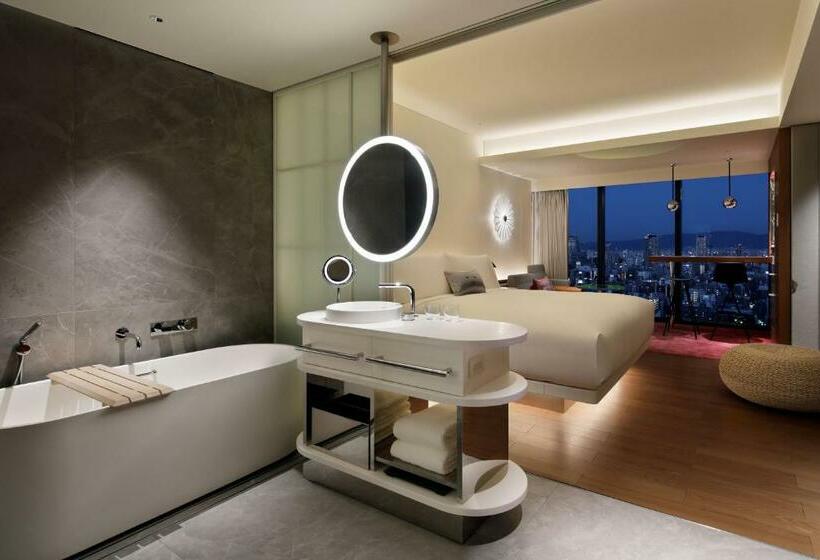 חדר סטנדרט עם מיטת קינג, W Osaka