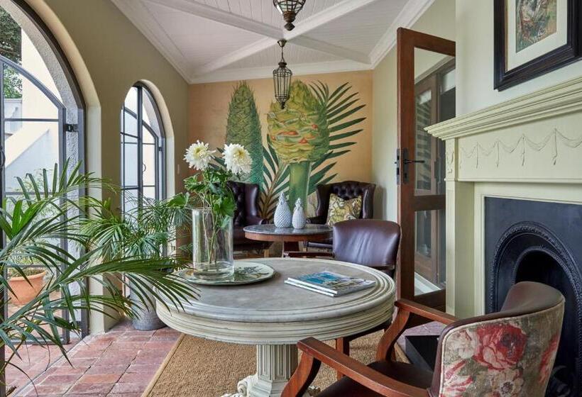 سوییت با چشم‌انداز باغ, Deux Frères Wine Estate & Luxury Villas