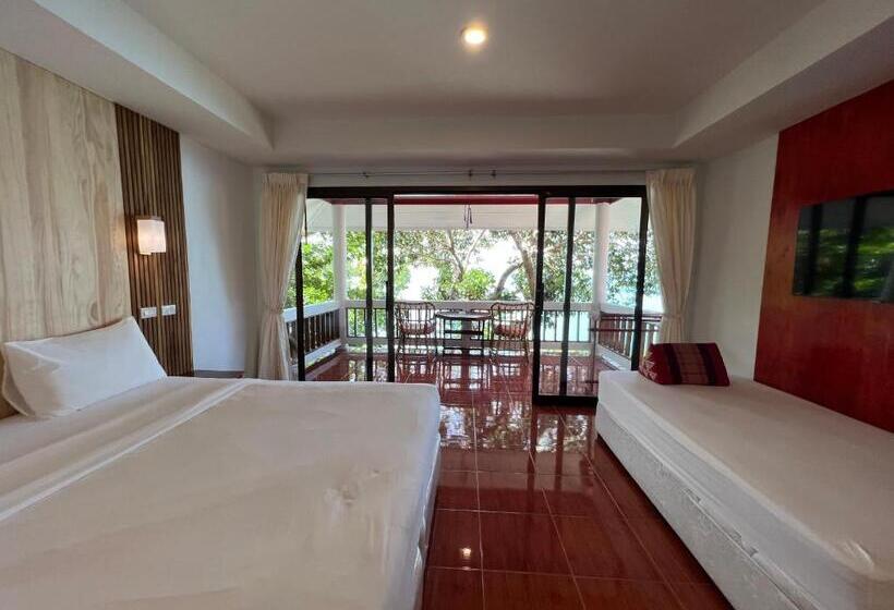 בקתה סופריור, Plaa's Thansadet Resort