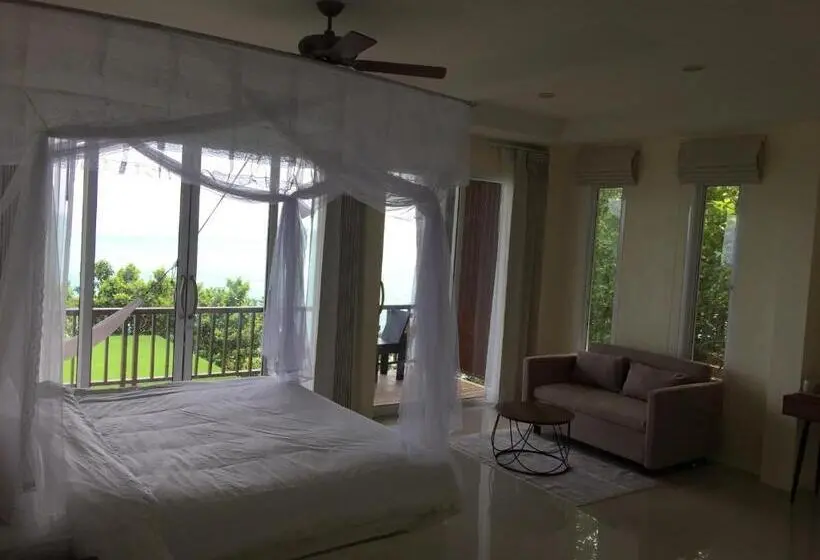 デラックスバンガロー, Plaa's Thansadet Resort