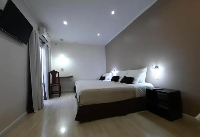 Standard Triple Room with Terrace, Posada Del Angú