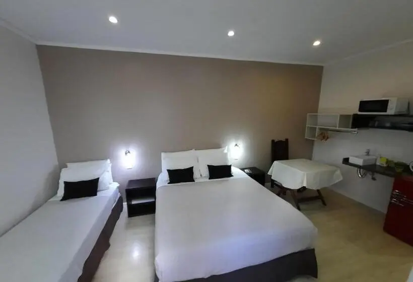 Standard Triple Room with Terrace, Posada Del Angú