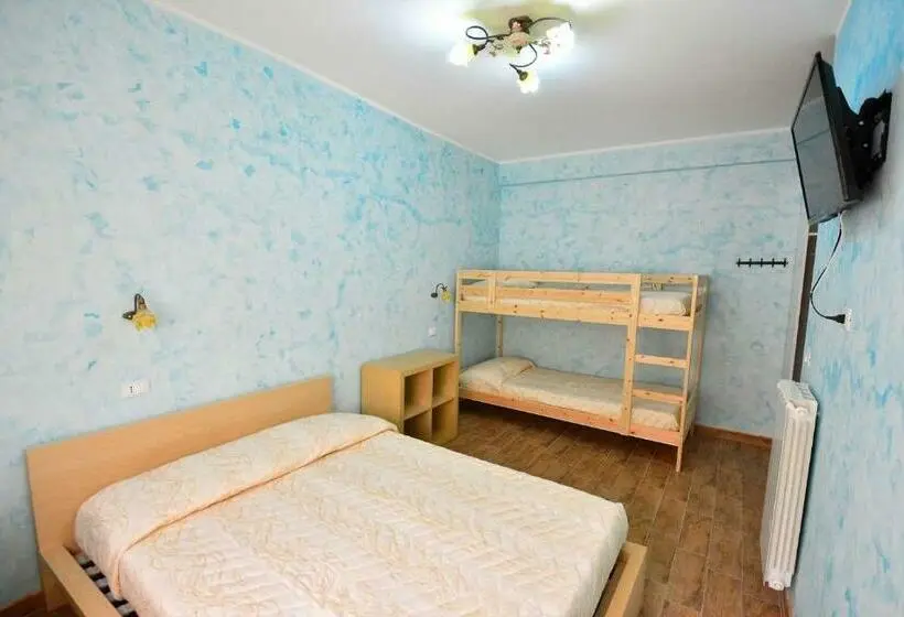 Standard Neljän Hengen Huone, B&b Il Casale
