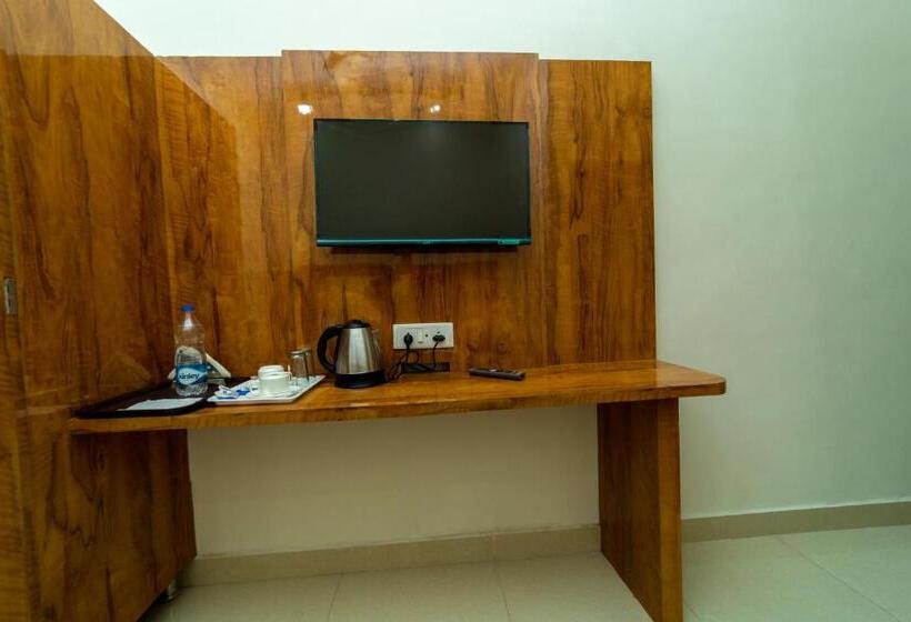 استودیو استاندارد با تخت کینگ, Chahal Residency