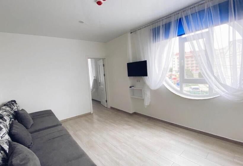 سوئیت 2 خوابه, Kovcheg