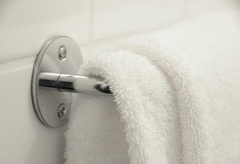 חדר סטנדרט, Les Deux Ponts