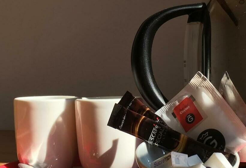 חדר סטנדרט, Les Deux Ponts