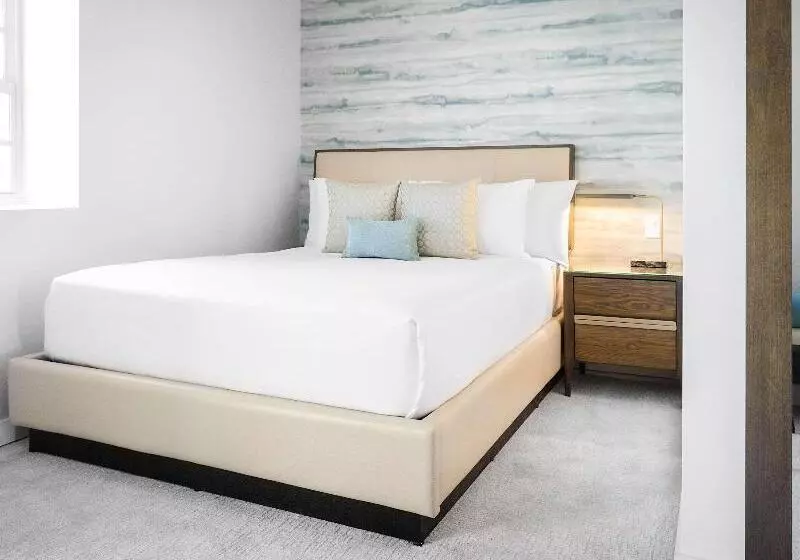 اتاق کلاسیک با تخت دونفره, Iberostar Waves Miami Beach