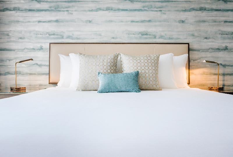חדר דחוקס עם מיטת קינג, Iberostar Waves Miami Beach