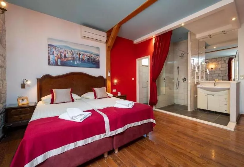 اتاق استاندارد, Heritage Hotel Tragos