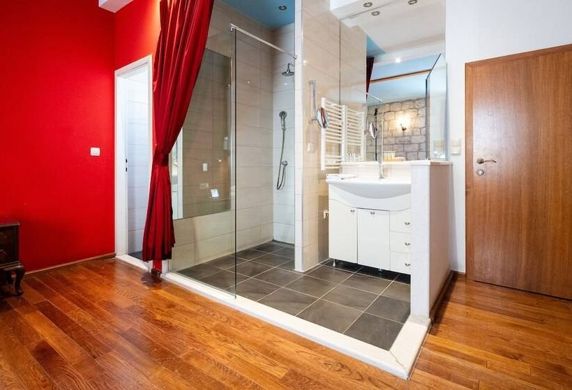 Номер Стандарт, Heritage Hotel Tragos