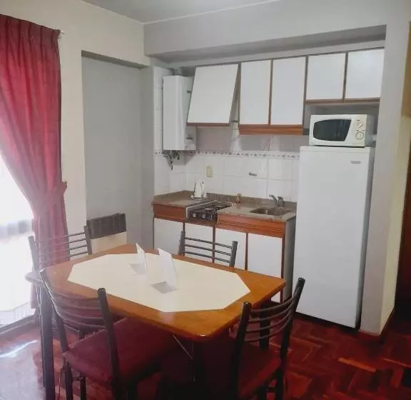 سوئیت کلاسیک, Altezza Apart Suites