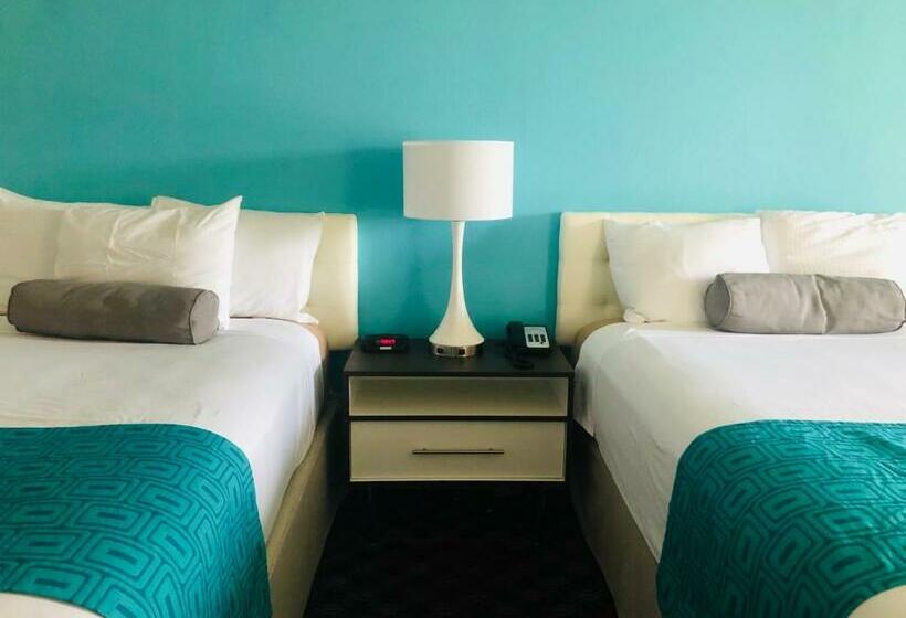 Номер Стандарт 2 Двуспальные Кровати, Howard Johnson By Wyndham Clearwater Dunedin