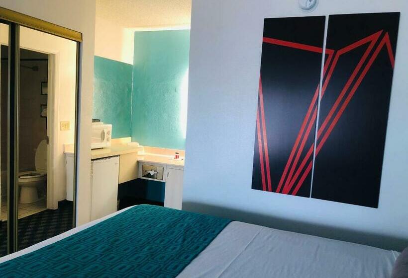 Номер Стандарт 2 Двуспальные Кровати, Howard Johnson By Wyndham Clearwater Dunedin