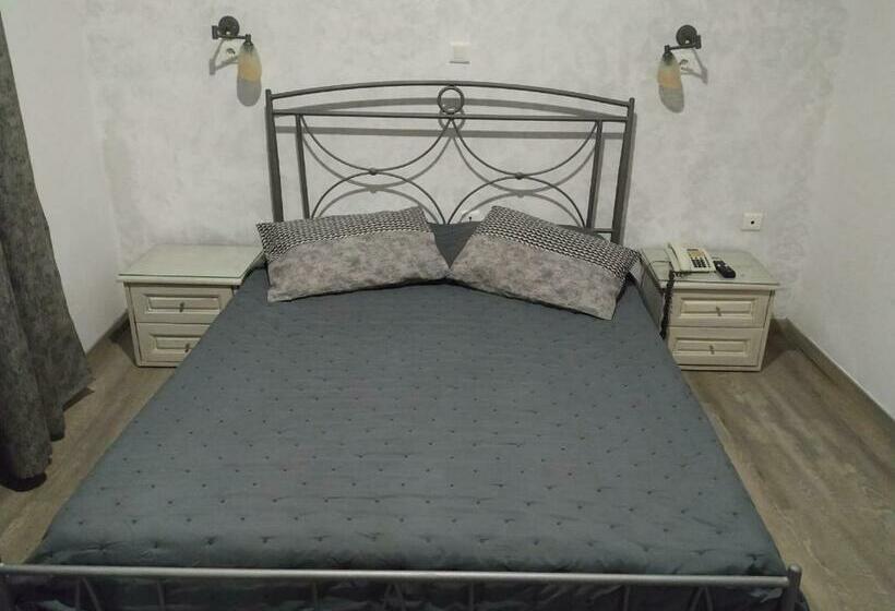 اتاق اکونومی, Nisaki Hotel & Elite Suites