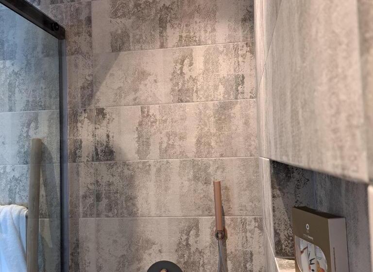 سوییت با چشمانداز دریا, Nisaki Hotel & Elite Suites