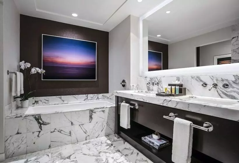 デラックスルーム, Red Rock Casino Resort & Spa