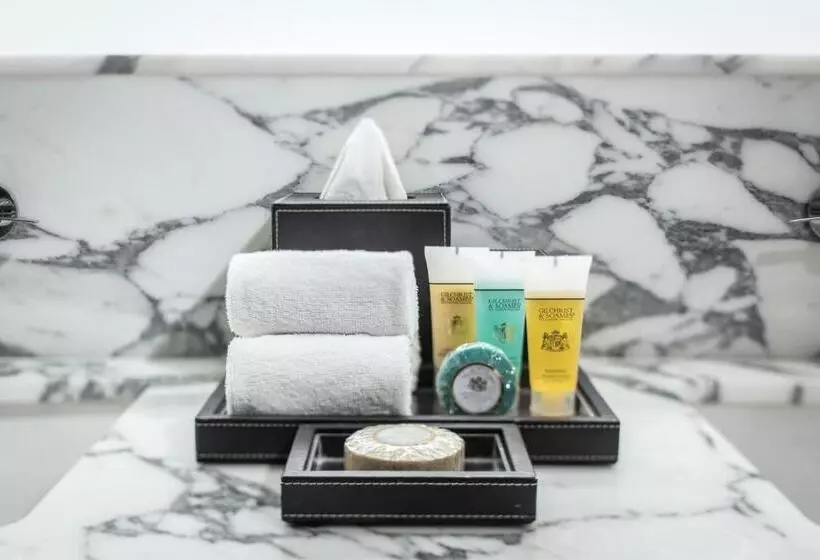 キングサイズベッド、シティビューデラックスルーム, Red Rock Casino Resort & Spa