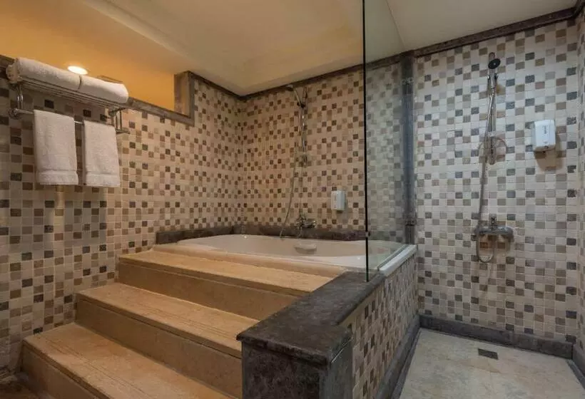 سوئیت اجرایی با چشمانداز دریا, Serenity Alpha Beach Ex Serenity Makadi Beach