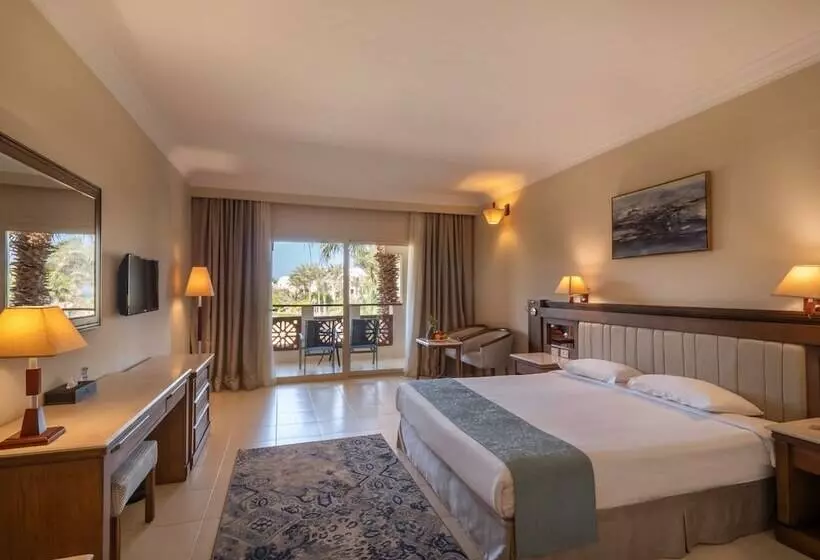اتاق لوکس با چشم‌انداز دریا, SRNTY Sea Reef - Ex Serenity Alpha Beach