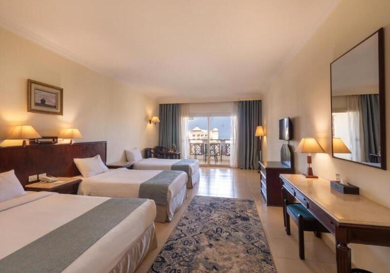 اتاق خانوادگی, Serenity Alpha Beach   Ex Serenity Makadi Beach