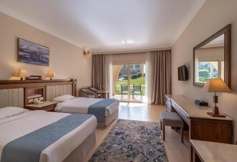 اتاق پریمیوم سه تخته, SRNTY Sea Reef - Ex Serenity Alpha Beach