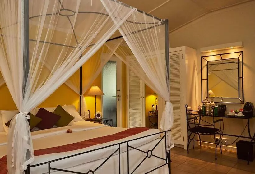 بانگلوی ممتاز, Kuredu Island Resort & Spa