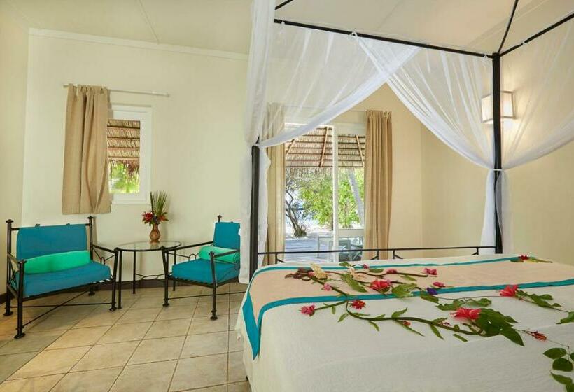 بانگلوی استاندارد, Kuredu Island Resort & Spa