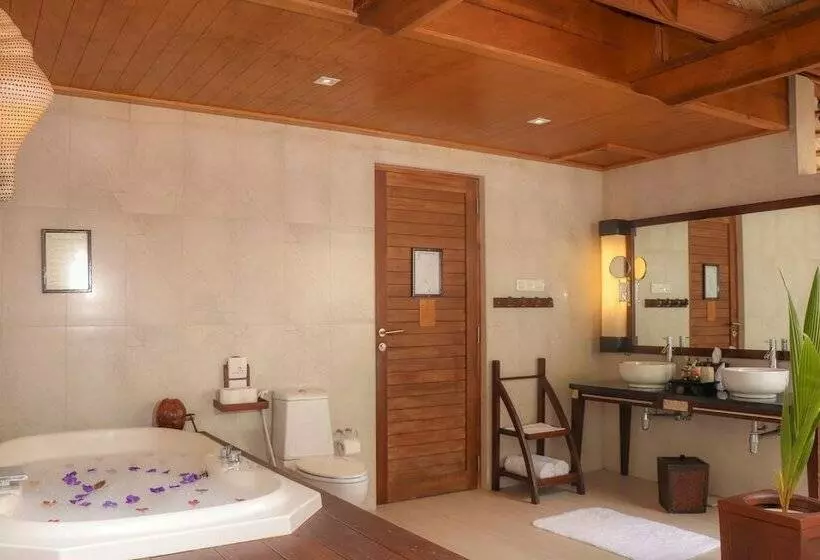 ویلای یک اتاق خوابه با استخر شنا, Kuredu Island Resort & Spa