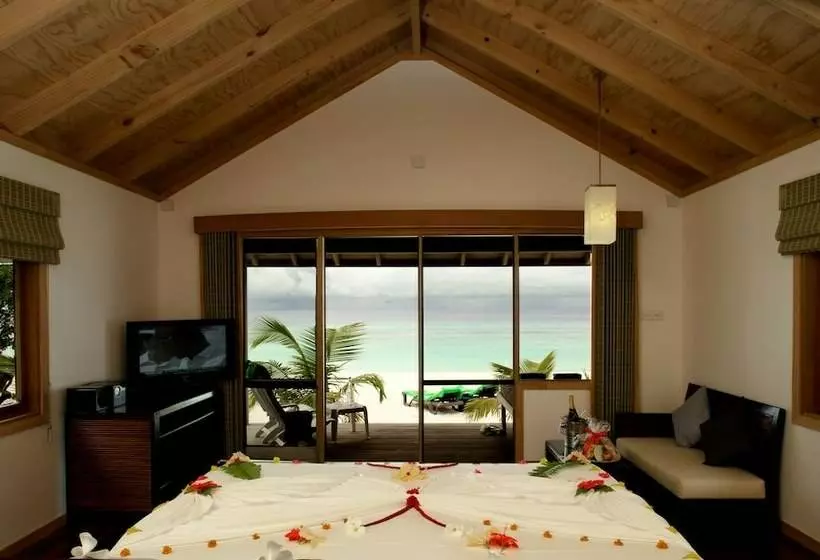 ویلای 1 خوابه, Kuredu Island Resort & Spa