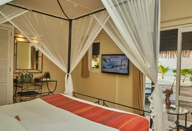 بانگلوی ممتاز, Kuredu Island Resort & Spa