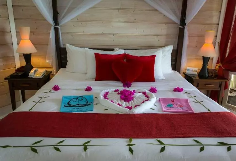 سوییت با چشمانداز دریا, Kuredu Island Resort & Spa
