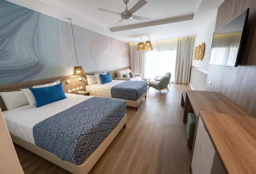 سوئیت جونیور پریمیوم, Bahia Principe Explore Punta Cana - All Inclusive