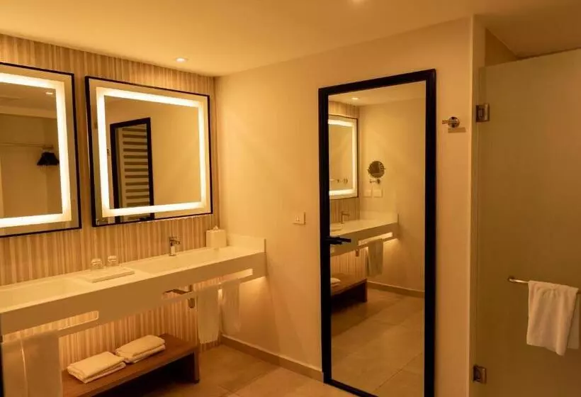 سوئیت 2 خوابه, Bahia Principe Explore Punta Cana - All Inclusive