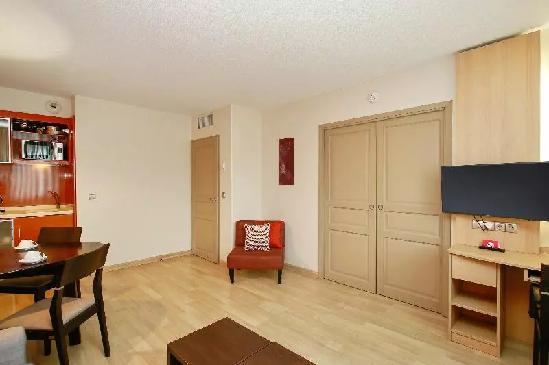 آپارتمان 2 خوابه, Clarion Aparthotel Toulouse Blagnac Airport