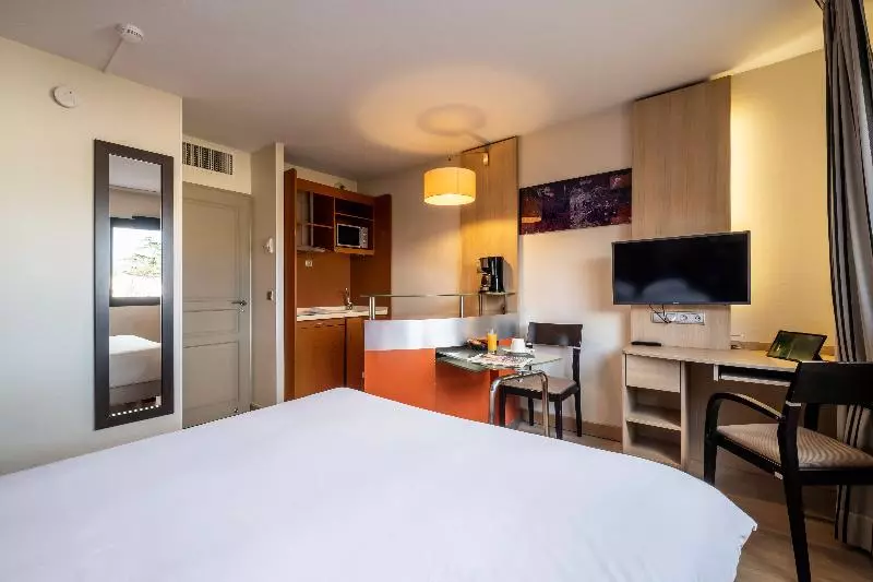 استودیوی استاندارد, Clarion Aparthotel Toulouse Blagnac Airport