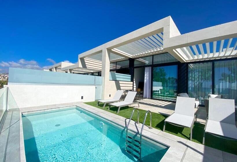 Апартаменты 3 Спальни Вид на Море, Cordial Santa Águeda & Perchel Beach Club