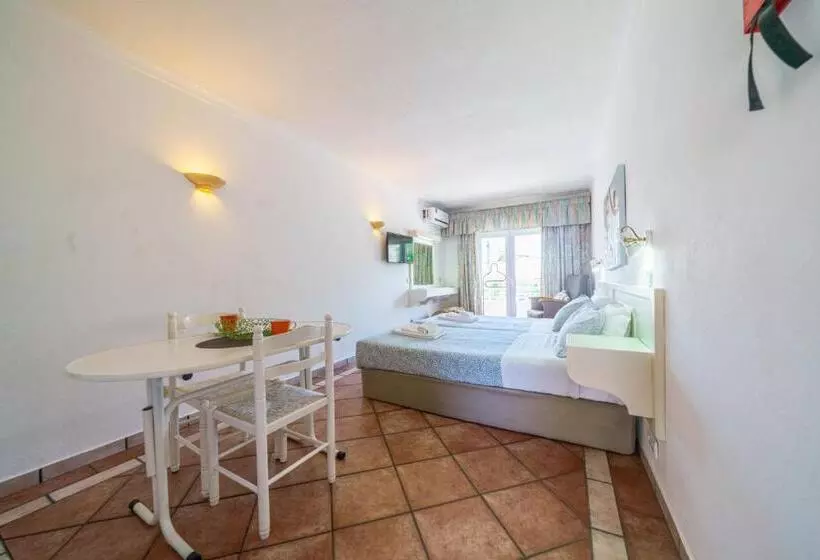 استودیوی استاندارد, Apartamentos Solar Do Sol