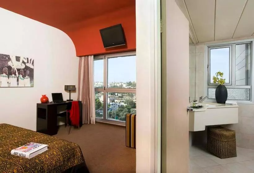 Deluxe Room with Views