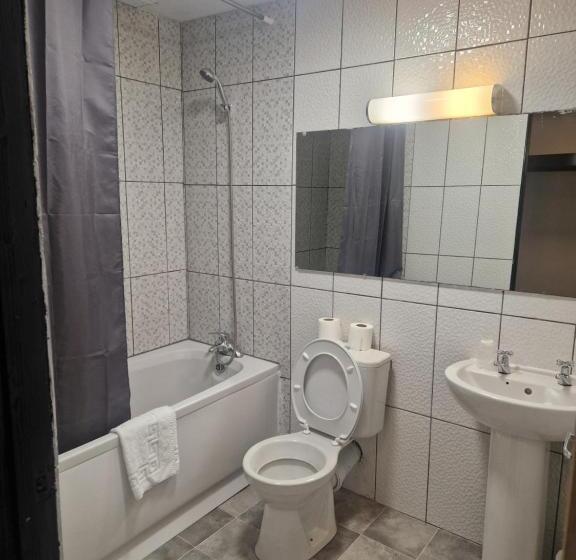 デラックスルーム, Himley Country