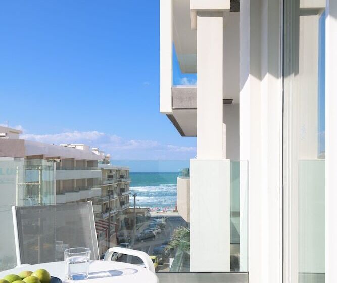 غرفة بريميوم إطلالة جانبية على البحر, Melrose Rethymno By Mage Hotels