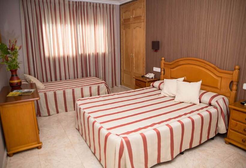Номер Стандарт Трехместный, Noguera El Albir