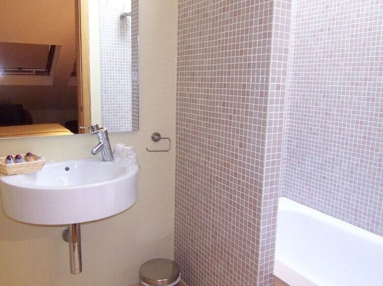 Номер Стандарт, O Noso Portosin