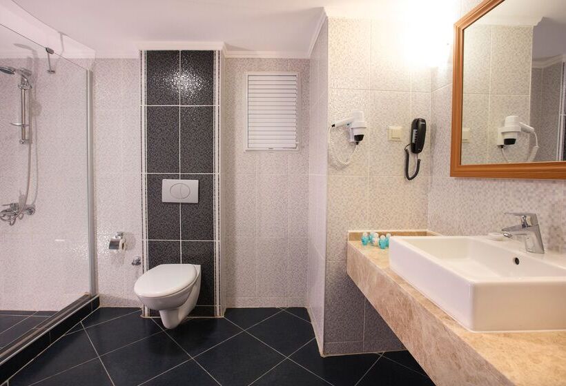 Семейный Номер, Palm Wings Ephesus Beach Resort