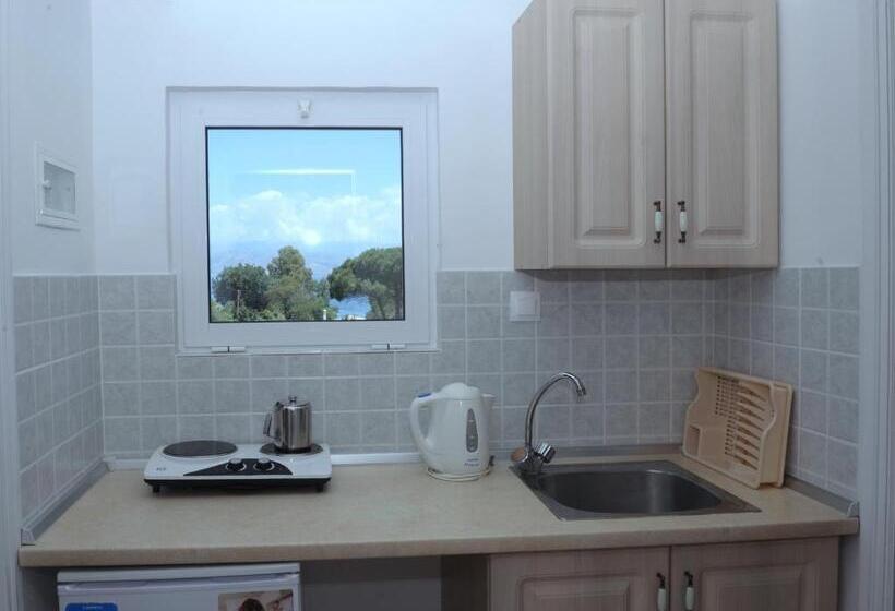 شقة غرفة واحدة مطلة على حمام السباحة, Katia Beach