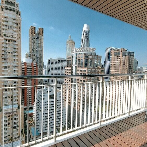 Апартаменты Premium 2 Спальни, Urbana Langsuan